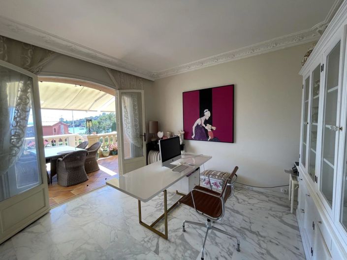 Image No.16-4 Bed House for sale