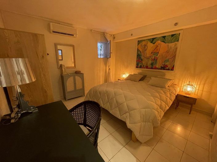 Image No.19-4 Bed House for sale