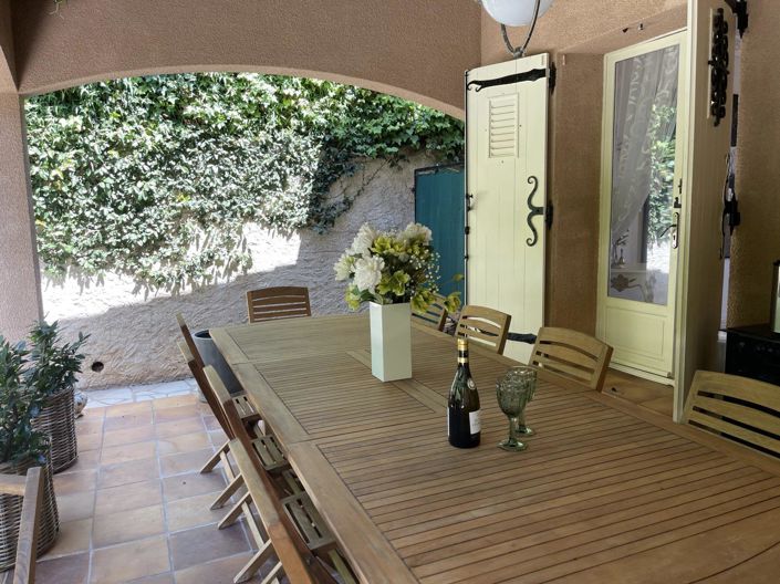 Image No.8-4 Bed House for sale