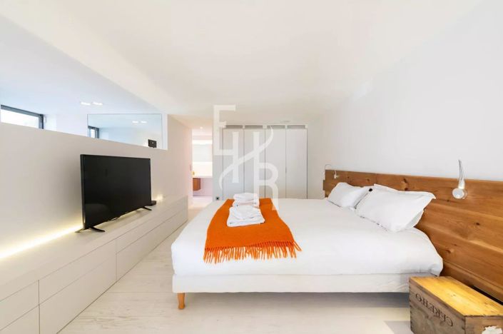 Image No.11-1 Bed Apartment for sale