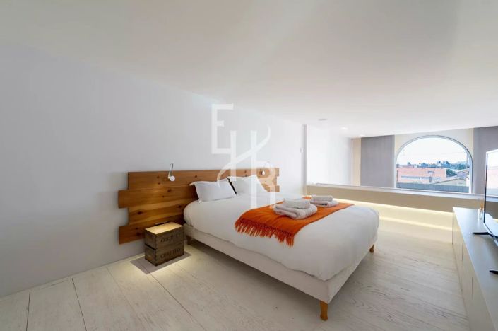 Image No.12-1 Bed Apartment for sale