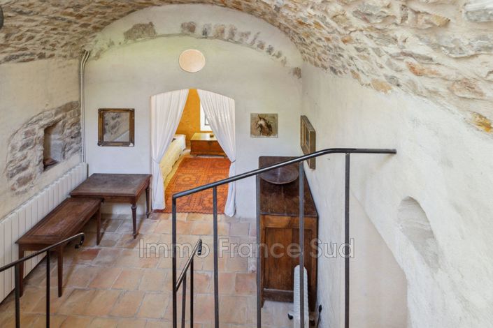 Image No.10-2 Bed House for sale