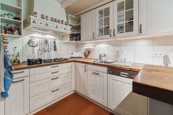 Image No.16-2 Bed House for sale