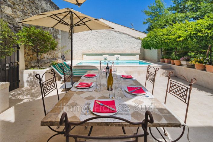 Image No.4-2 Bed House for sale