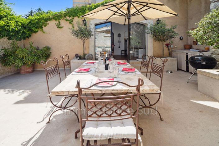 Image No.9-2 Bed House for sale