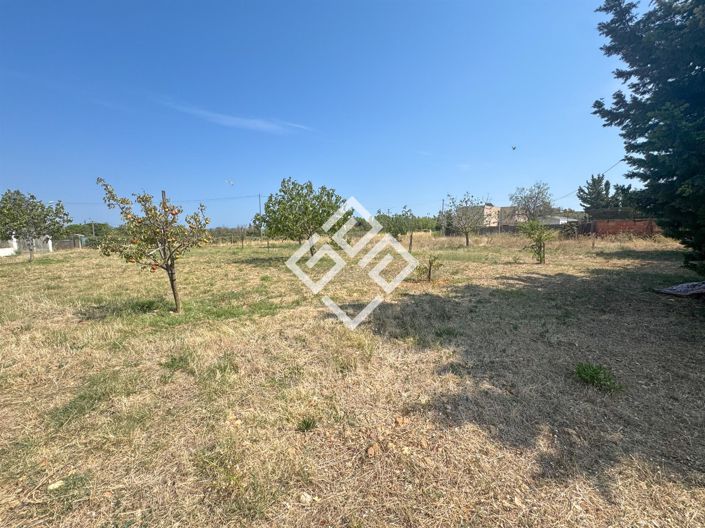 Image No.13-3 Bed House for sale