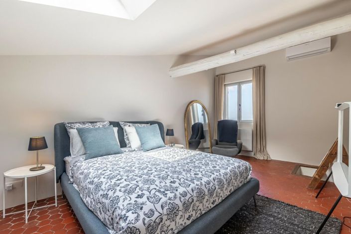 Image No.7-2 Bed House for sale