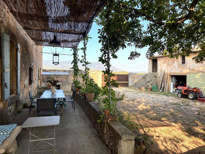 Image No.11-5 Bed House for sale