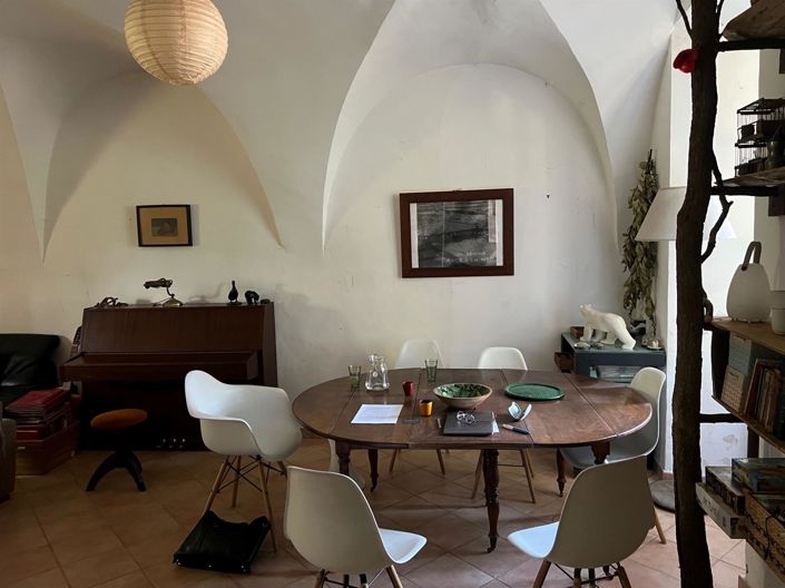 Image No.14-5 Bed House for sale