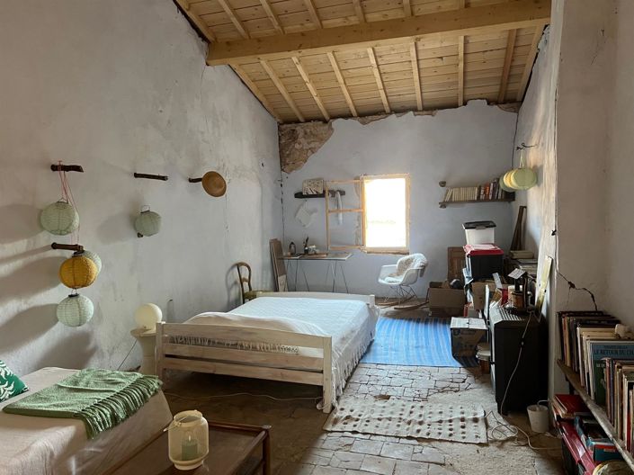 Image No.17-5 Bed House for sale