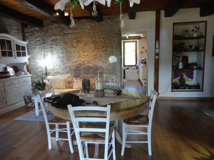 Image No.10-4 Bed House for sale