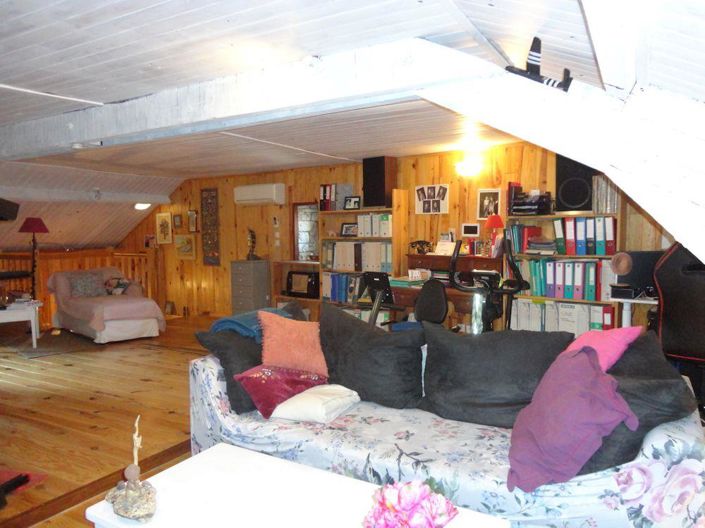 Image No.16-4 Bed House for sale