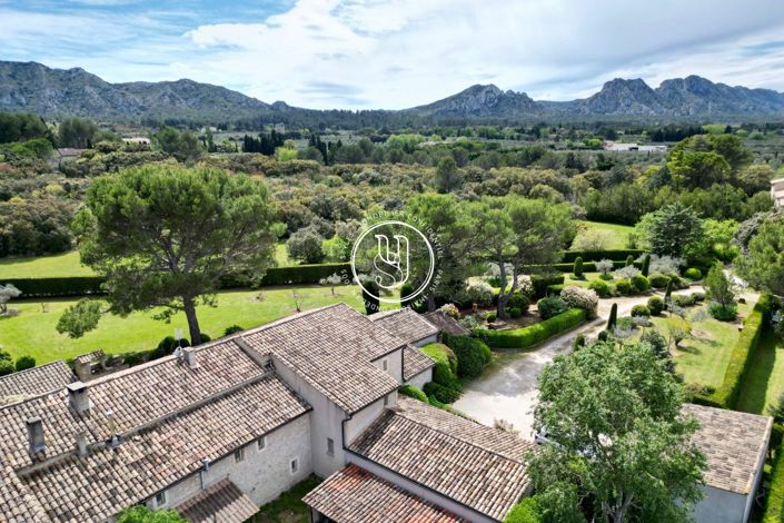 Image No.11-5 Bed House for sale