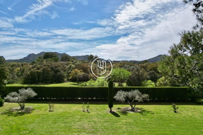 Image No.5-5 Bed House for sale