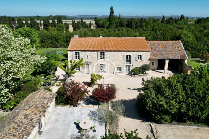 Image No.7-10 Bed House for sale