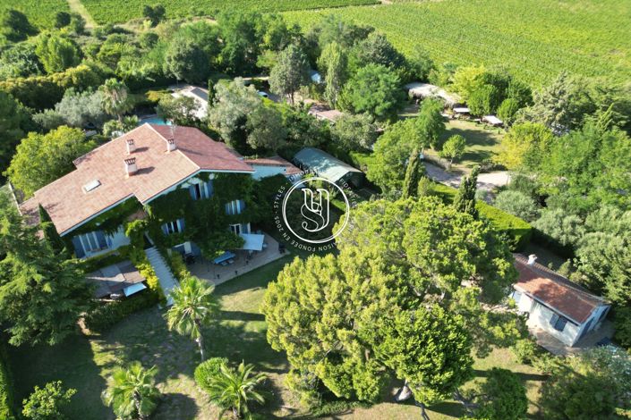 Image No.12-18 Bed House for sale