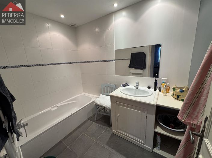 Image No.16-3 Bed House for sale