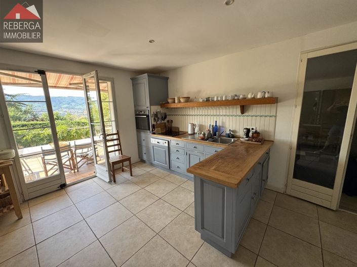 Image No.8-3 Bed House for sale