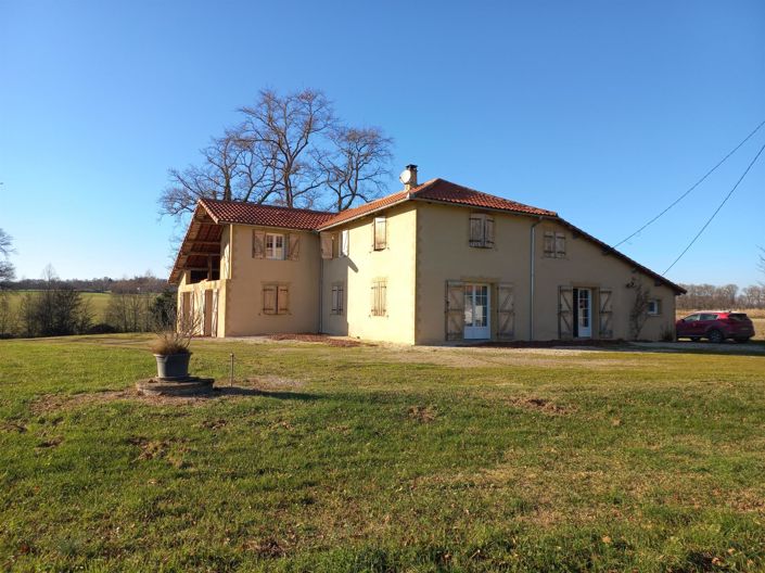 Image No.1-3 Bed House for sale