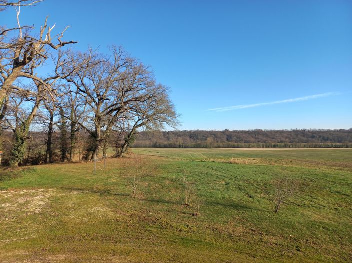 Image No.10-3 Bed House for sale