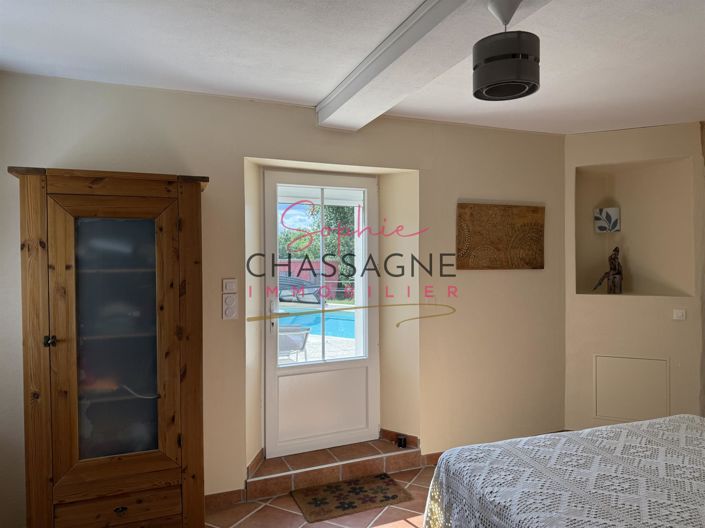 Image No.18-4 Bed House for sale