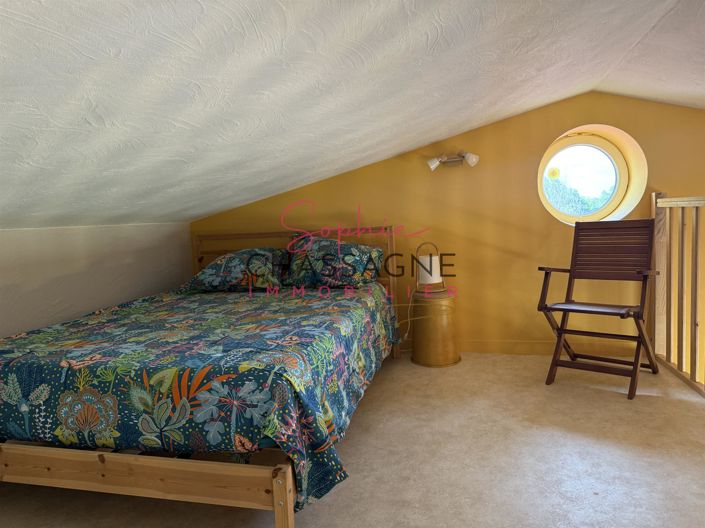 Image No.28-4 Bed House for sale