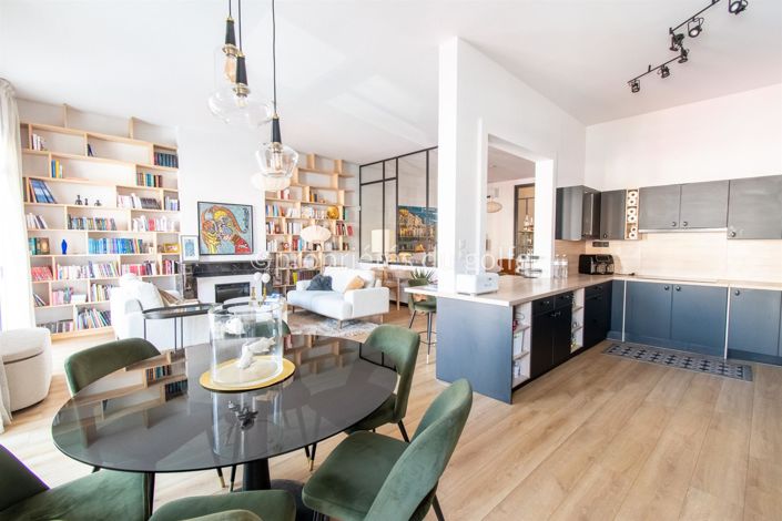 Image No.10-5 Bed Apartment for sale