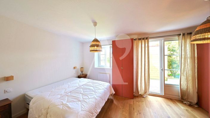 Image No.13-3 Bed Apartment for sale