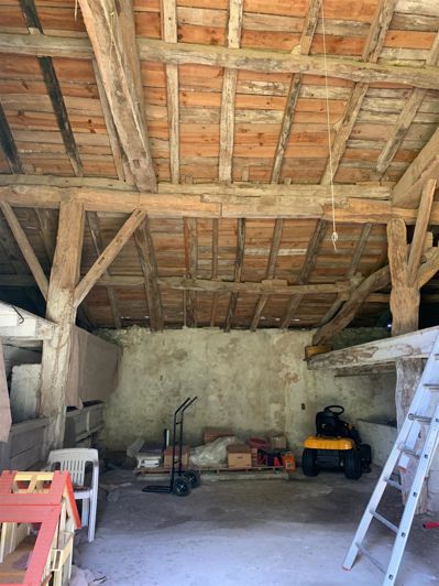 Image No.10-3 Bed House for sale