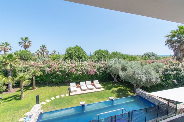 Image No.26-5 Bed House for sale