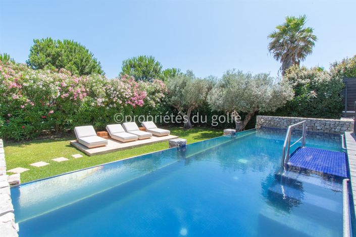 Image No.7-5 Bed House for sale