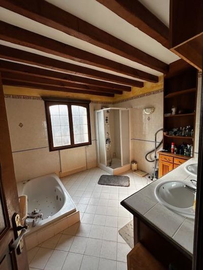 Image No.5-3 Bed House for sale