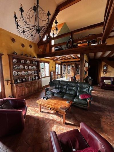 Image No.7-3 Bed House for sale