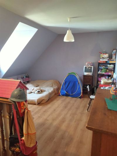 Image No.18-5 Bed House for sale