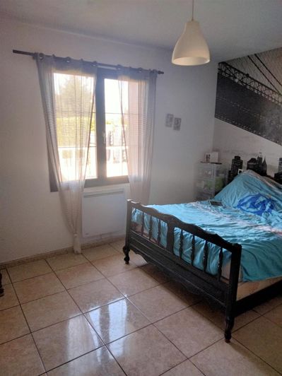 Image No.22-5 Bed House for sale