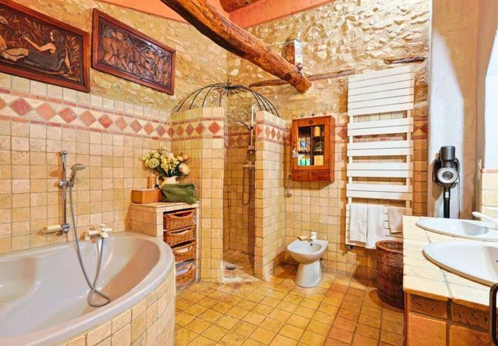 Image No.14-5 Bed House for sale