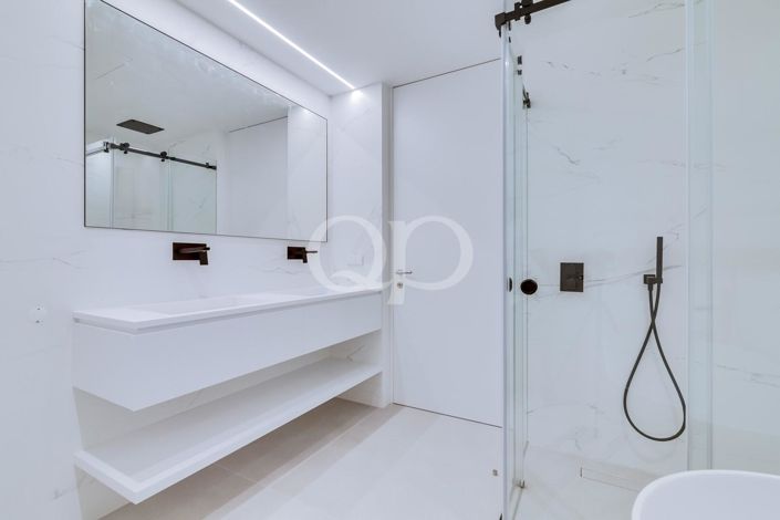 Image No.33-2 Bed House for sale