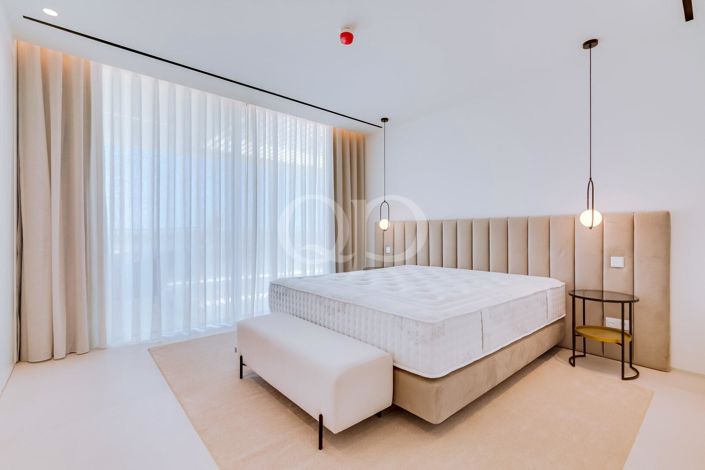 Image No.8-2 Bed House for sale