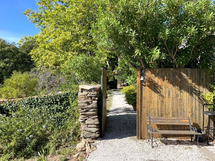 Image No.15-4 Bed House for sale