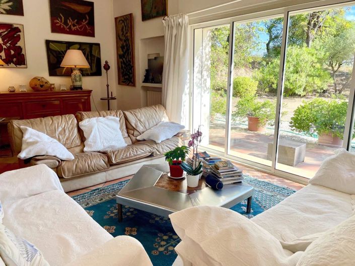 Image No.6-4 Bed House for sale