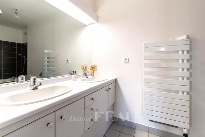 Image No.6-6 Bed Apartment for sale