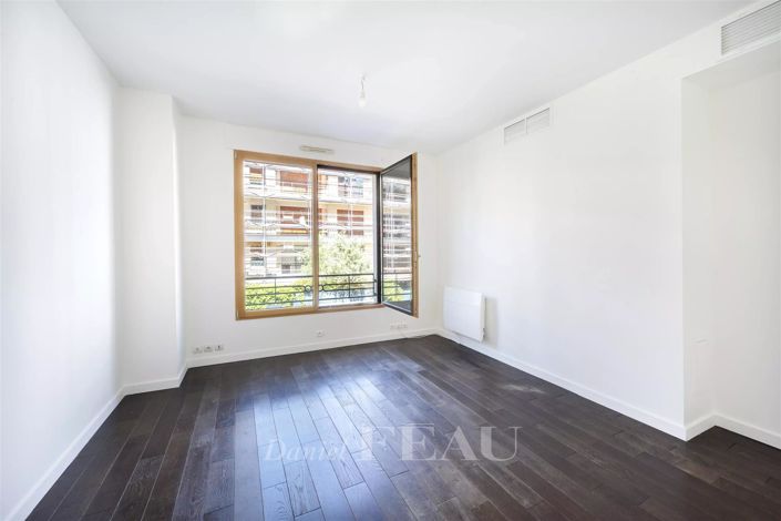 Image No.6-3 Bed Apartment for sale