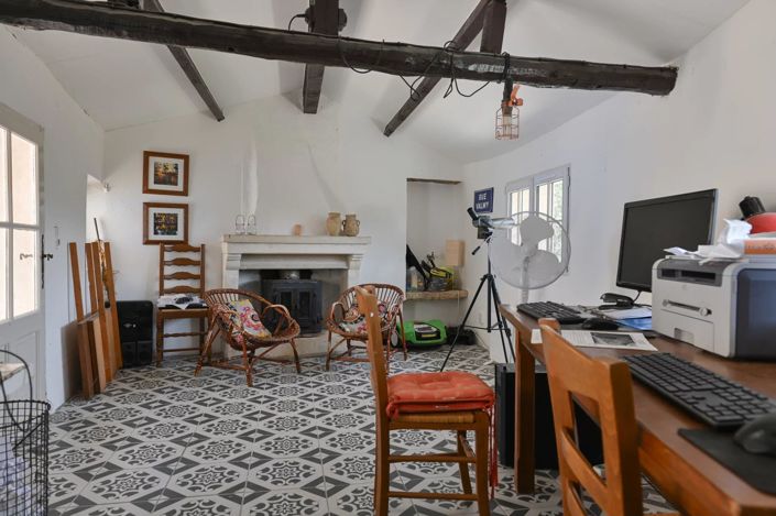 Image No.19-5 Bed House for sale