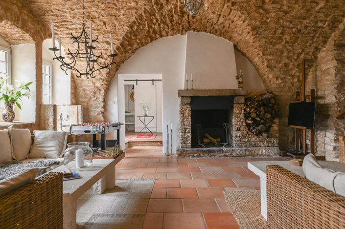 Image No.5-5 Bed House for sale