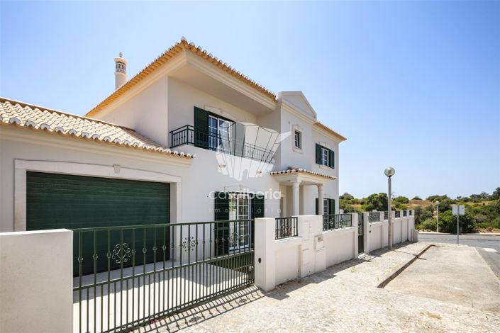 Image No.3-3 Bed House for sale