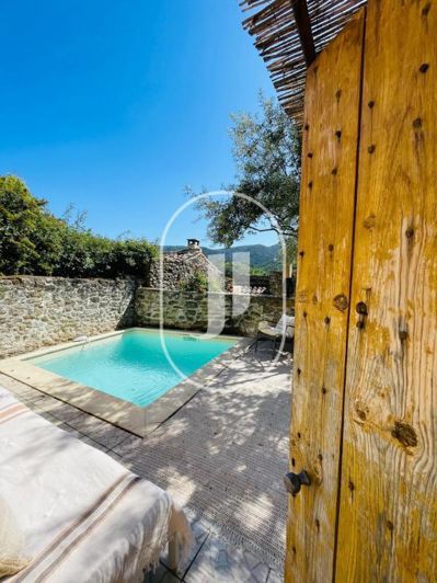 Image No.10-3 Bed House for sale