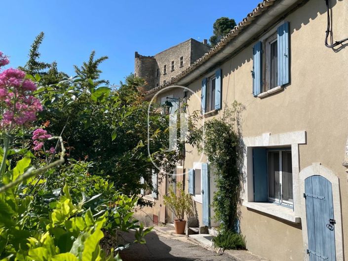 Image No.14-3 Bed House for sale