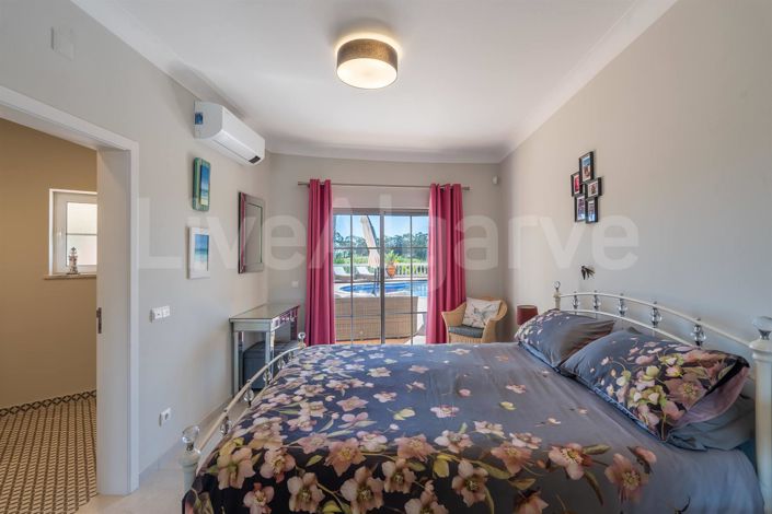 Image No.29-5 Bed House for sale