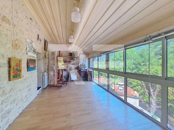 Image No.5-House for sale