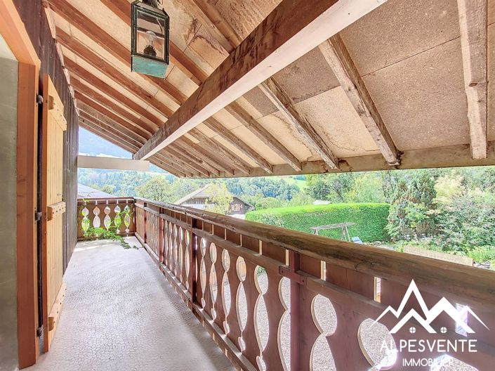 Image No.12-6 Bed House for sale